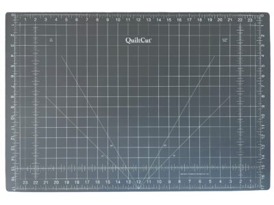 QuiltCut Rotary Cutting Mat - Medium